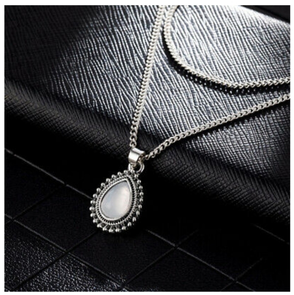 NWT MULTILAYER DRIPPING OPAL CHOKER SILVER CHAIN - Picture 3 of 7